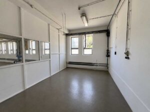 Polygon - Kiadó Ipari egységek Budapest XVI. kerület, újszász utca - Ikarus telep