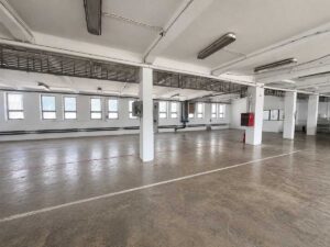 Polygon - Kiadó Ipari egységek Budapest XVI. kerület, újszász utca - Ikarus telep