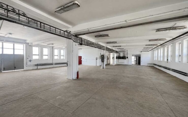 Polygon - Kiadó Ipari egységek Budapest XVI. kerület, újszász utca - Ikarus telep