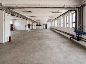 Polygon - Kiadó Ipari egységek Budapest XVI. kerület, újszász utca - Ikarus telep