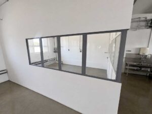 Polygon - Kiadó Ipari egységek Budapest XVI. kerület, újszász utca - Ikarus telep