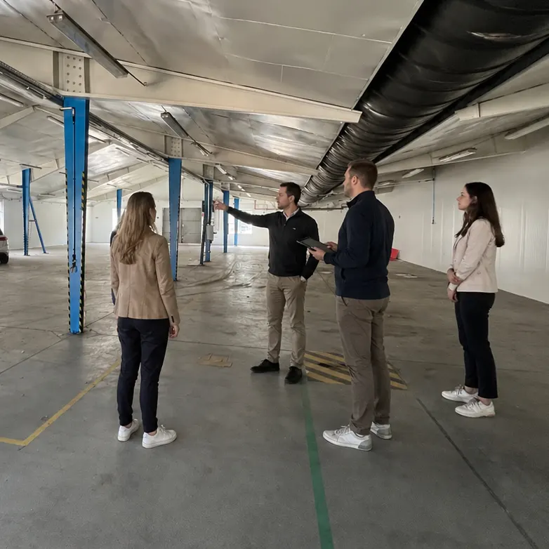 Kiadó Ipari egységek Budapest Mátyásföld - Ikarus gyártelep